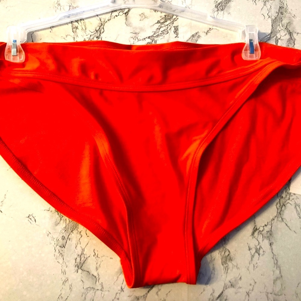 Women's Plus Size Mid Rise High Cut Bikini Bottoms